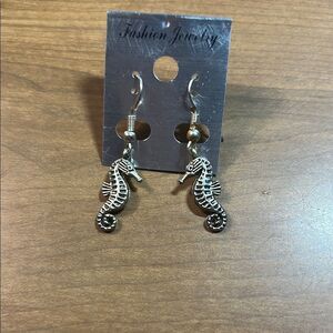 Silver Seahorse Earrings